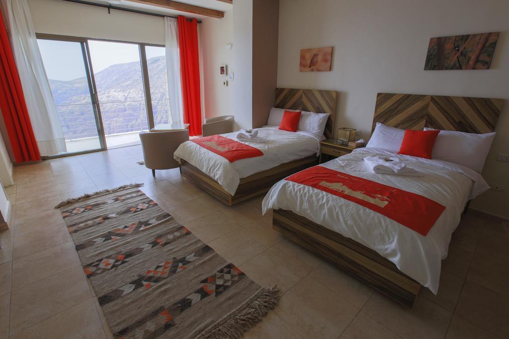 Dana Guesthouse Esterno foto